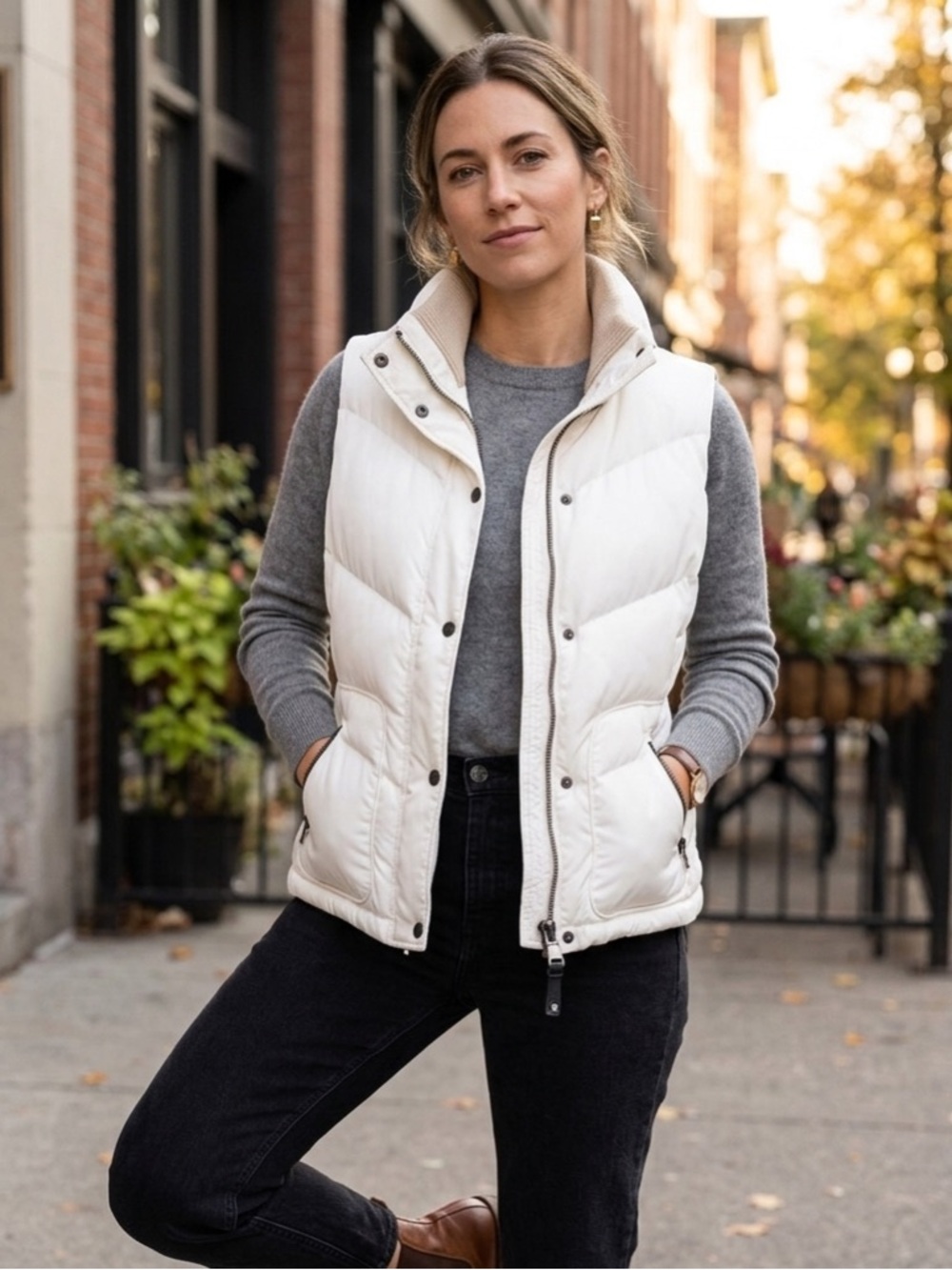 Rare Esprit White Quilted Puffer Vest
